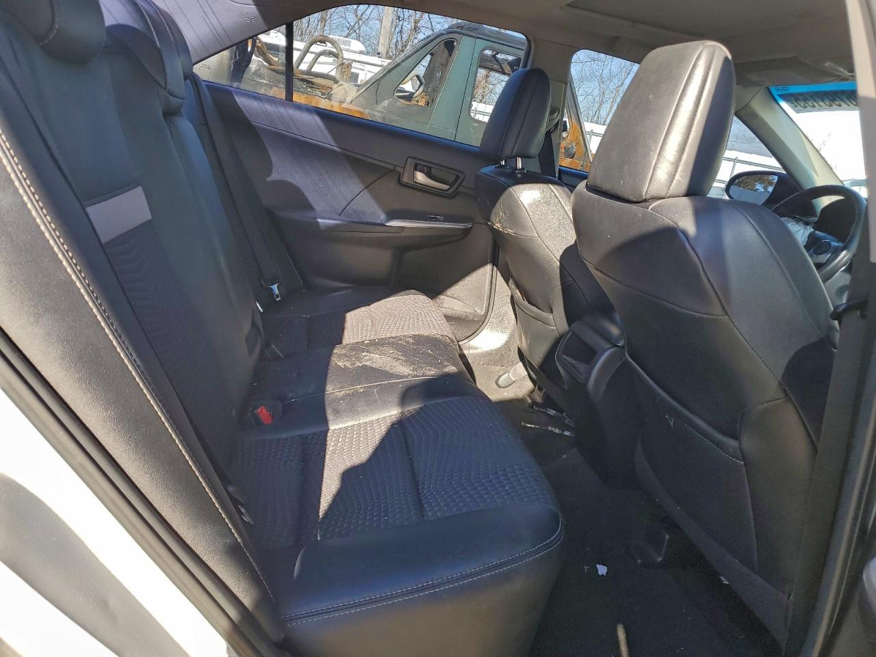2012 TOYOTA CAMRY BASE photo 10