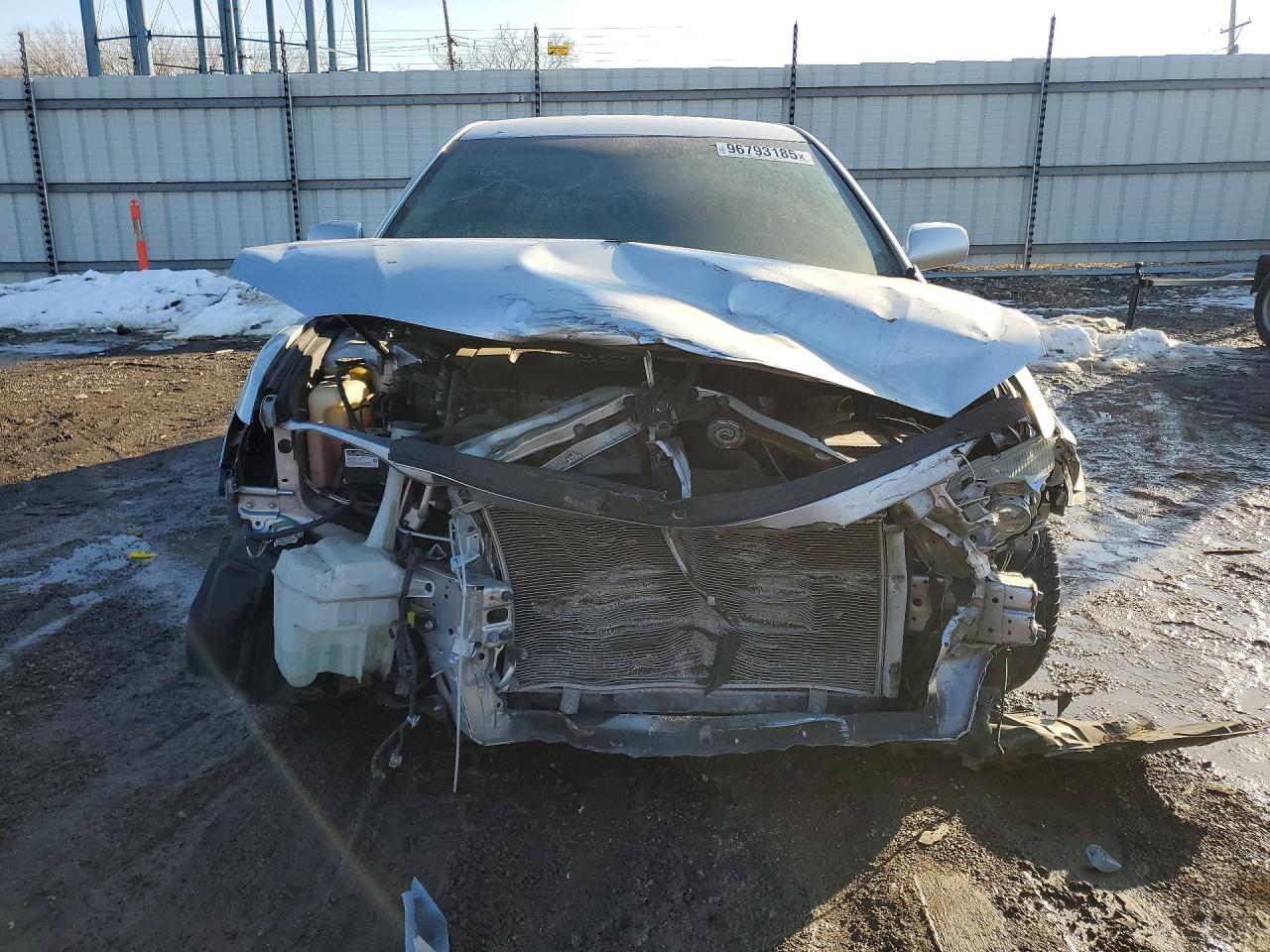 2010 TOYOTA CAMRY LE photo 9