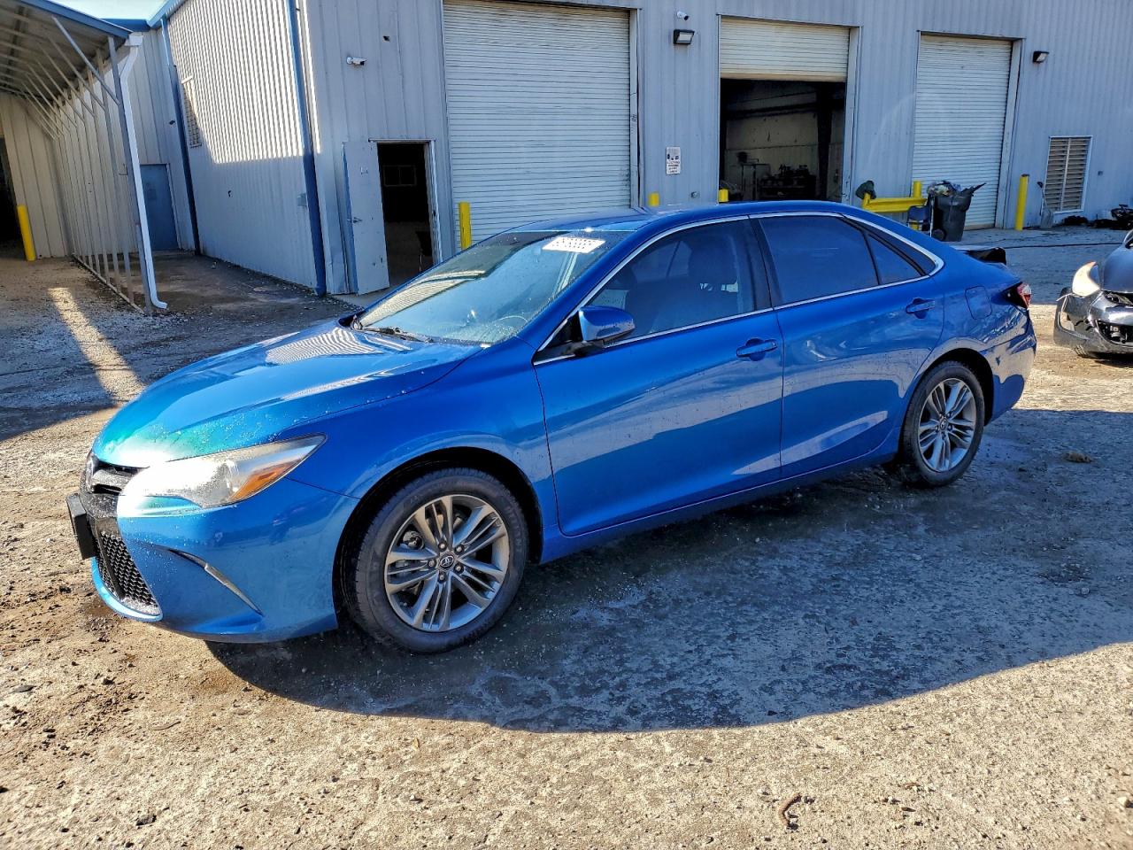 2017 TOYOTA CAMRY