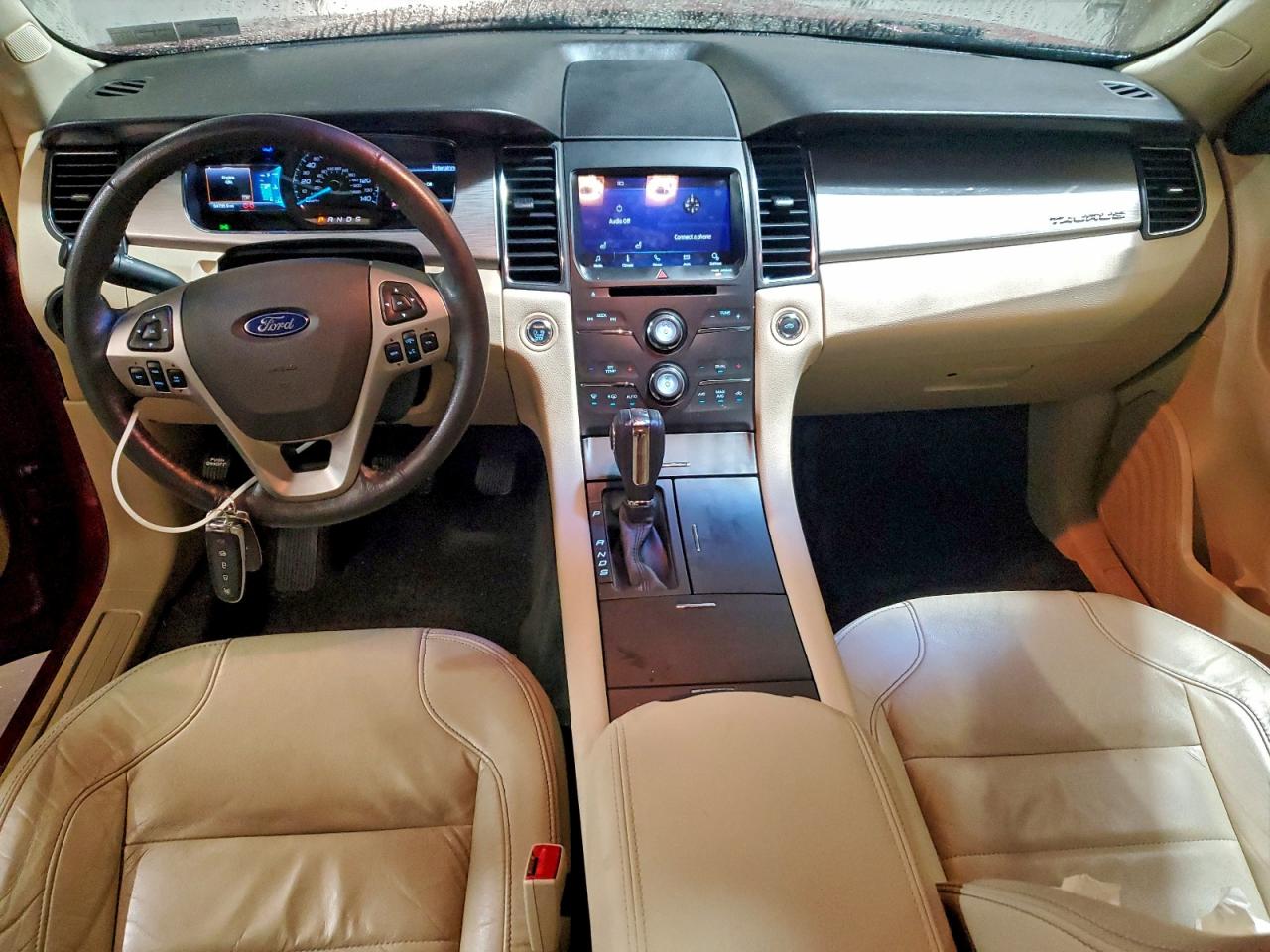 2015 FORD TAURUS SEL photo 8