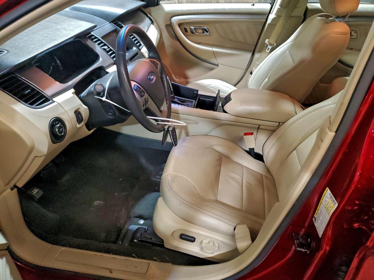2015 FORD TAURUS SEL photo 7