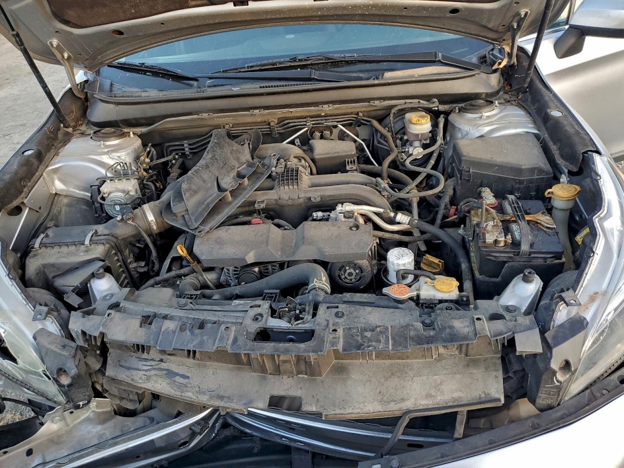 2015 SUBARU OUTBACK 2.5I PREMIUM photo 12