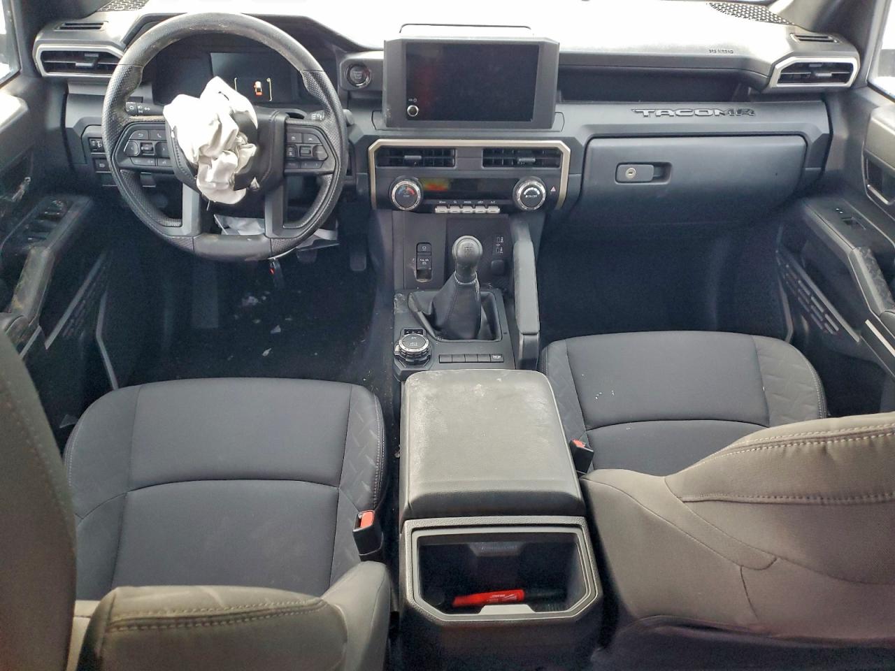 2025 TOYOTA TACOMA DOUBLE CAB photo 15