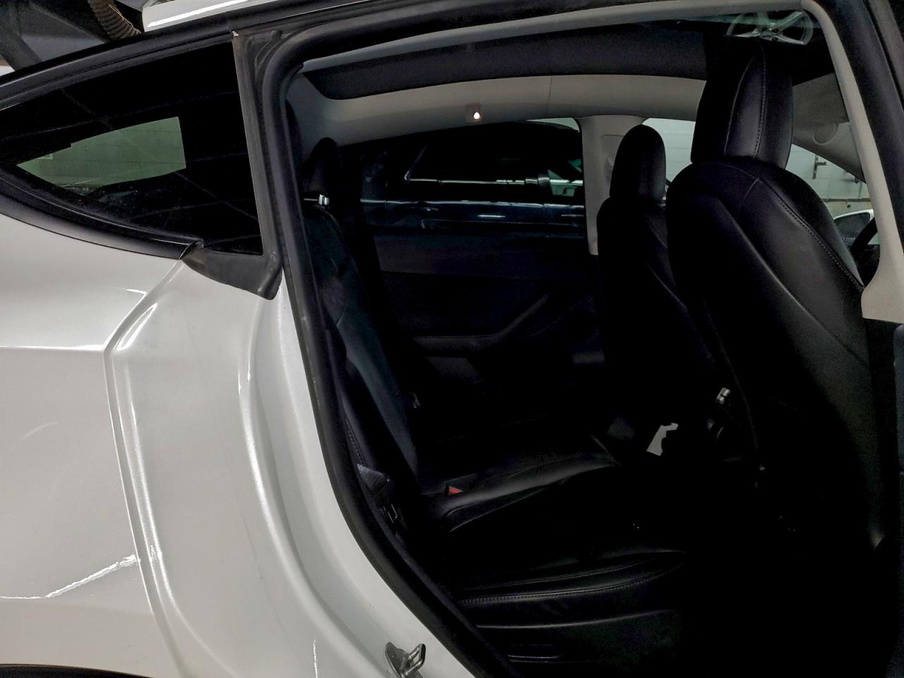 2021 TESLA MODEL Y photo 10