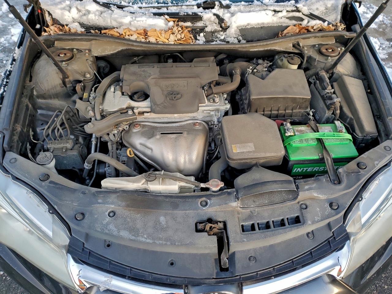 2016 TOYOTA CAMRY LE photo 11