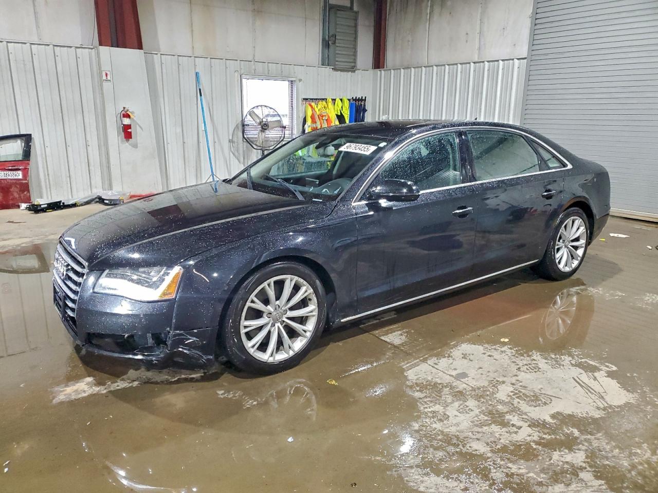 2013 AUDI A8