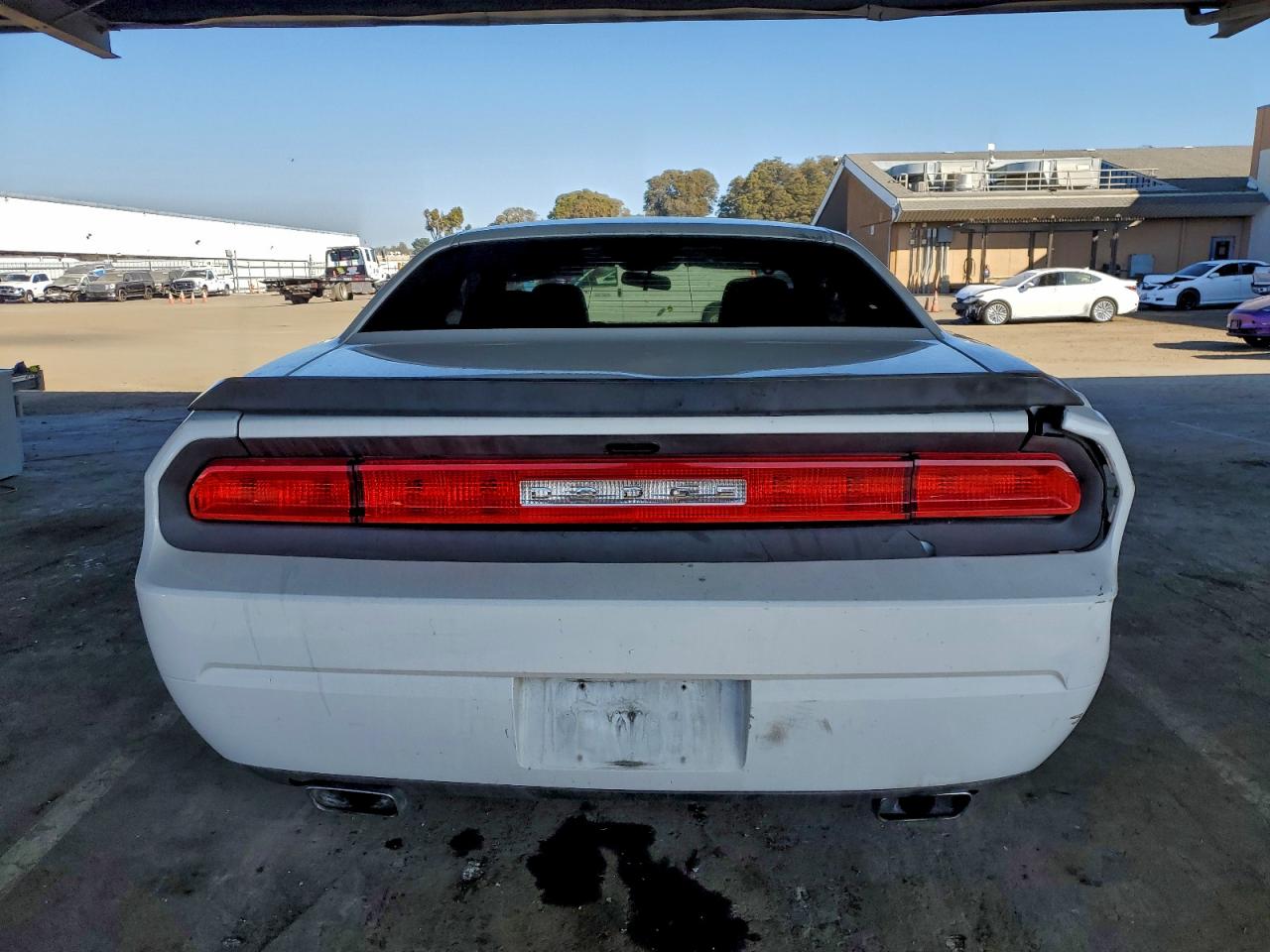2012 DODGE CHALLENGER SXT photo 6