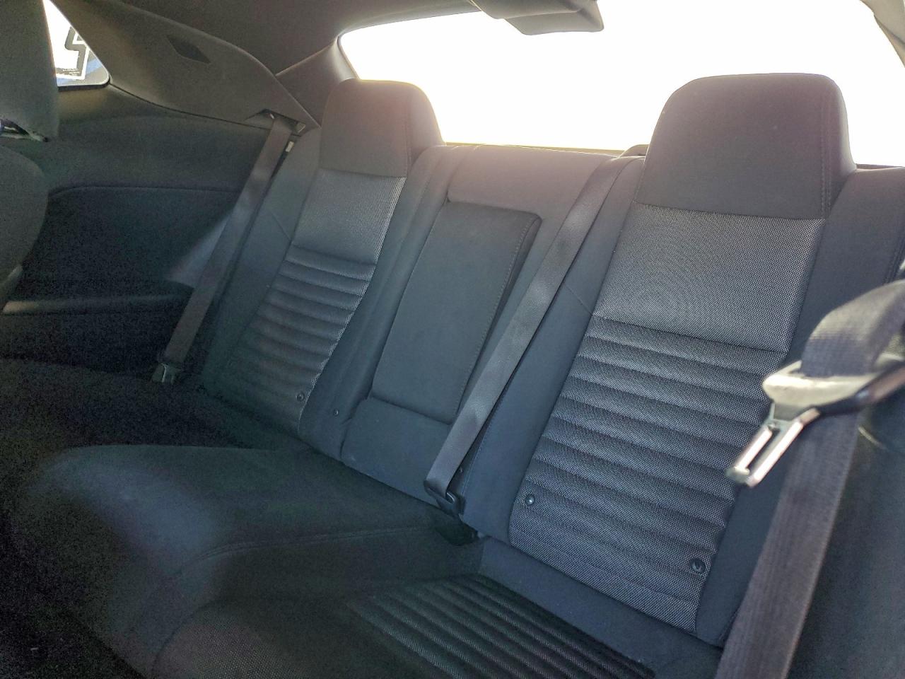 2012 DODGE CHALLENGER SXT photo 10
