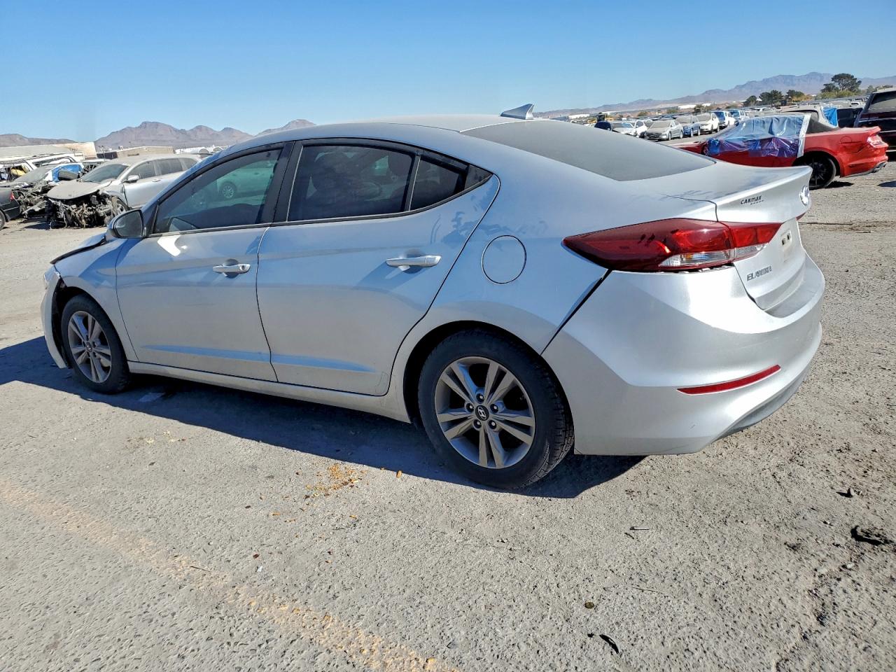 2017 HYUNDAI ELANTRA SE photo 2