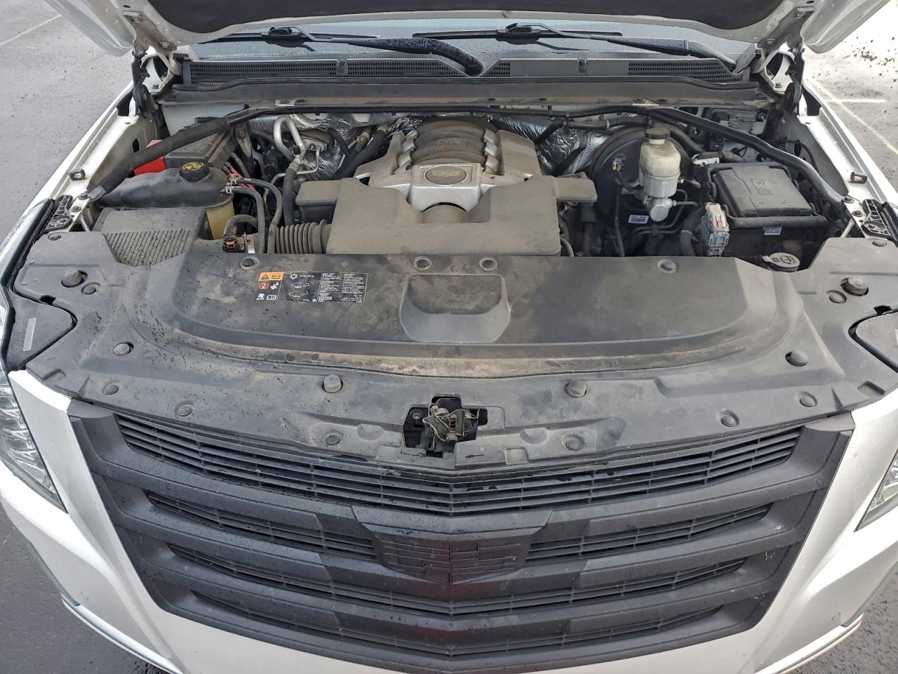 2016 CADILLAC ESCALADE ESV LUXURY photo 12