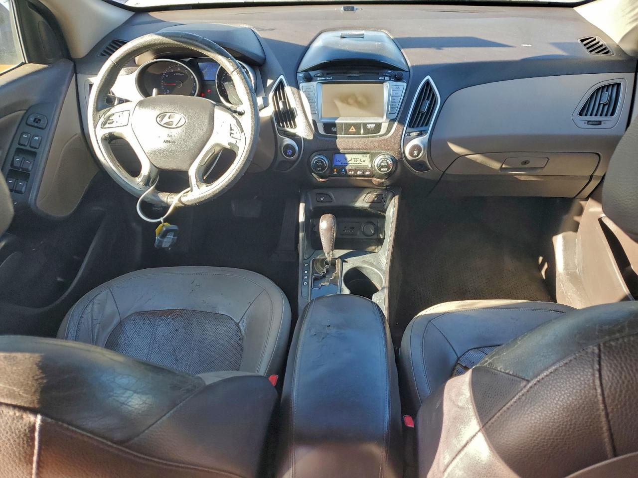 2013 HYUNDAI TUCSON GLS photo 8
