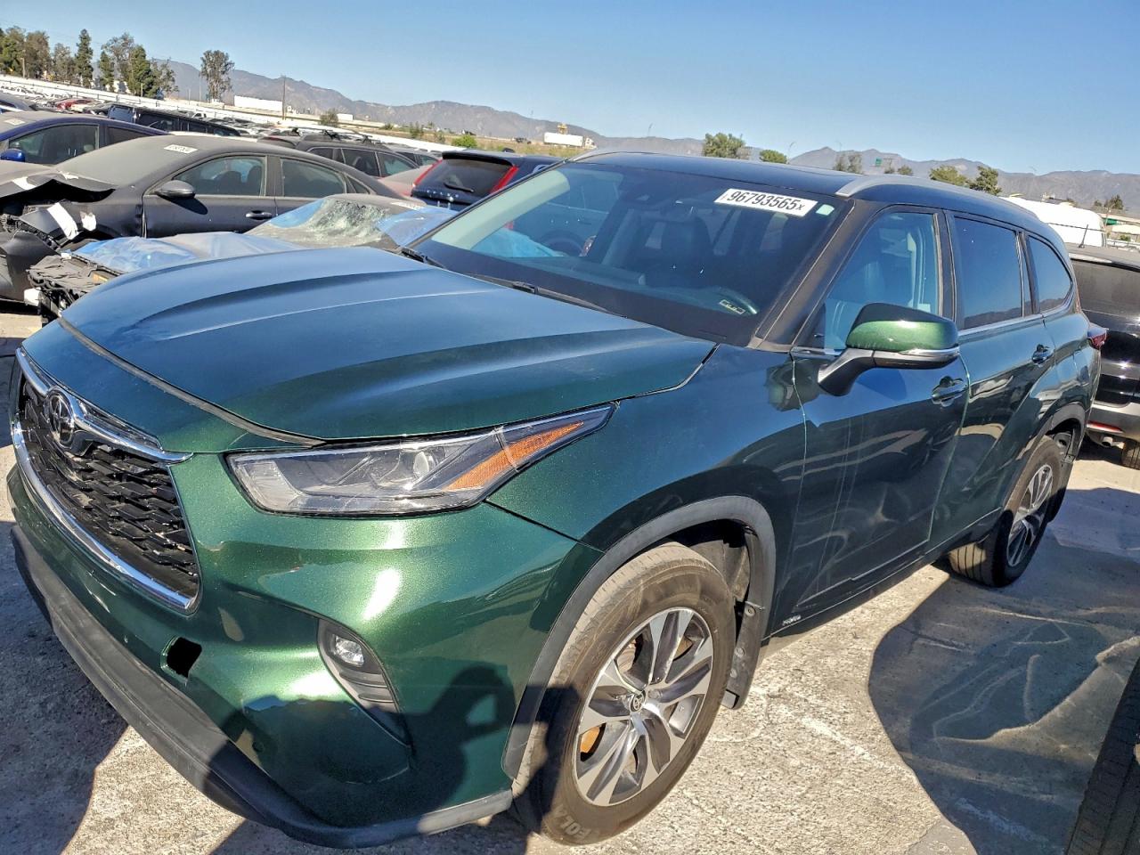 2023 TOYOTA HIGHLANDER