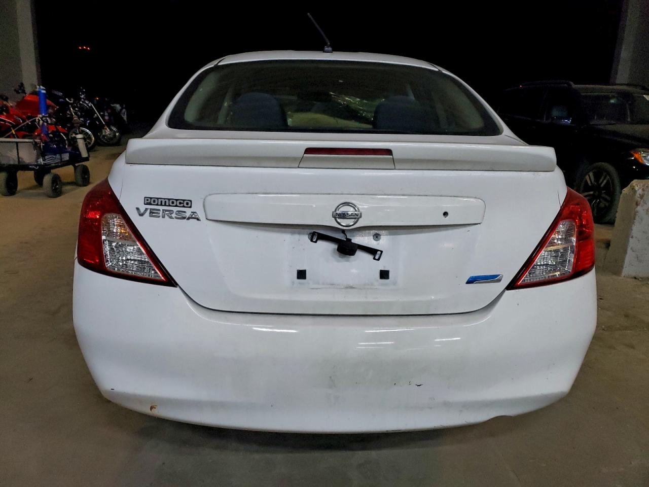 2014 NISSAN VERSA S photo 6