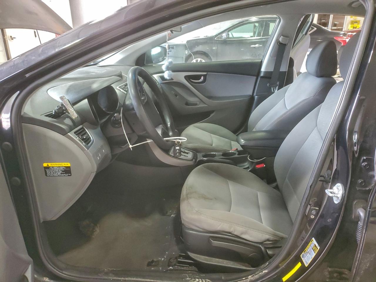 2012 HYUNDAI ELANTRA GLS photo 7