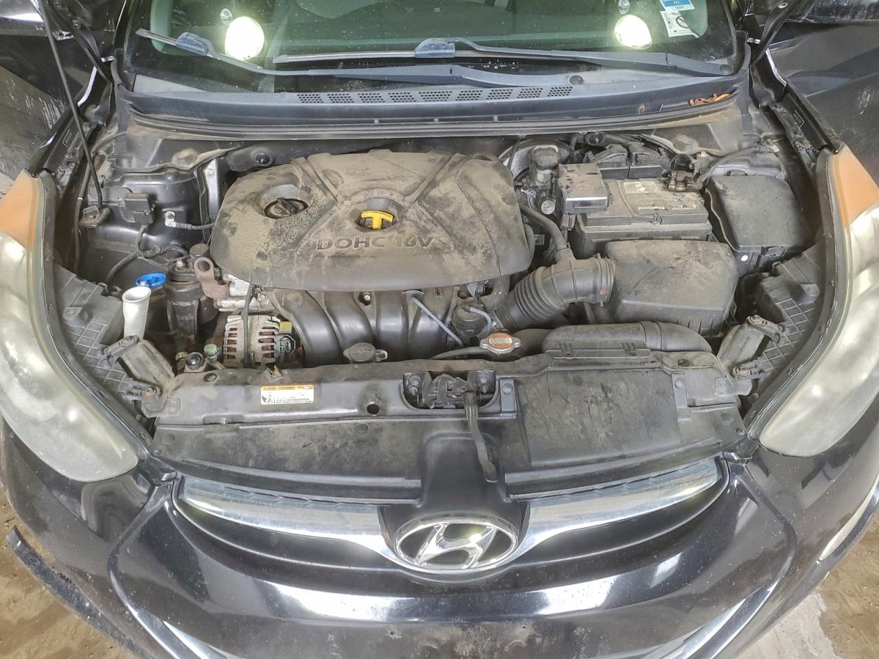 2012 HYUNDAI ELANTRA GLS photo 11