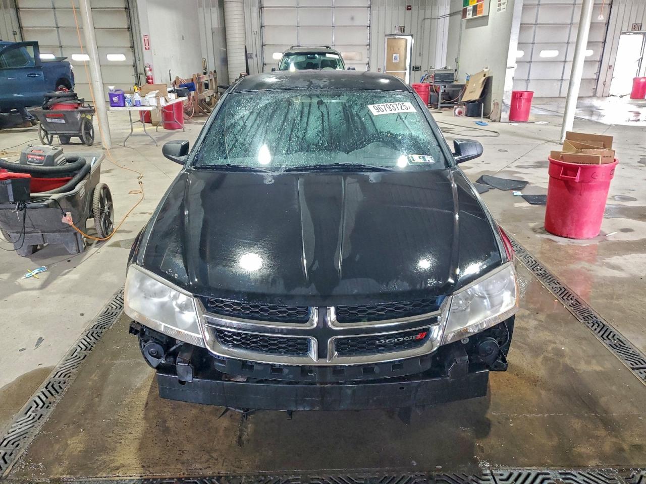 2014 DODGE AVENGER SE photo 5