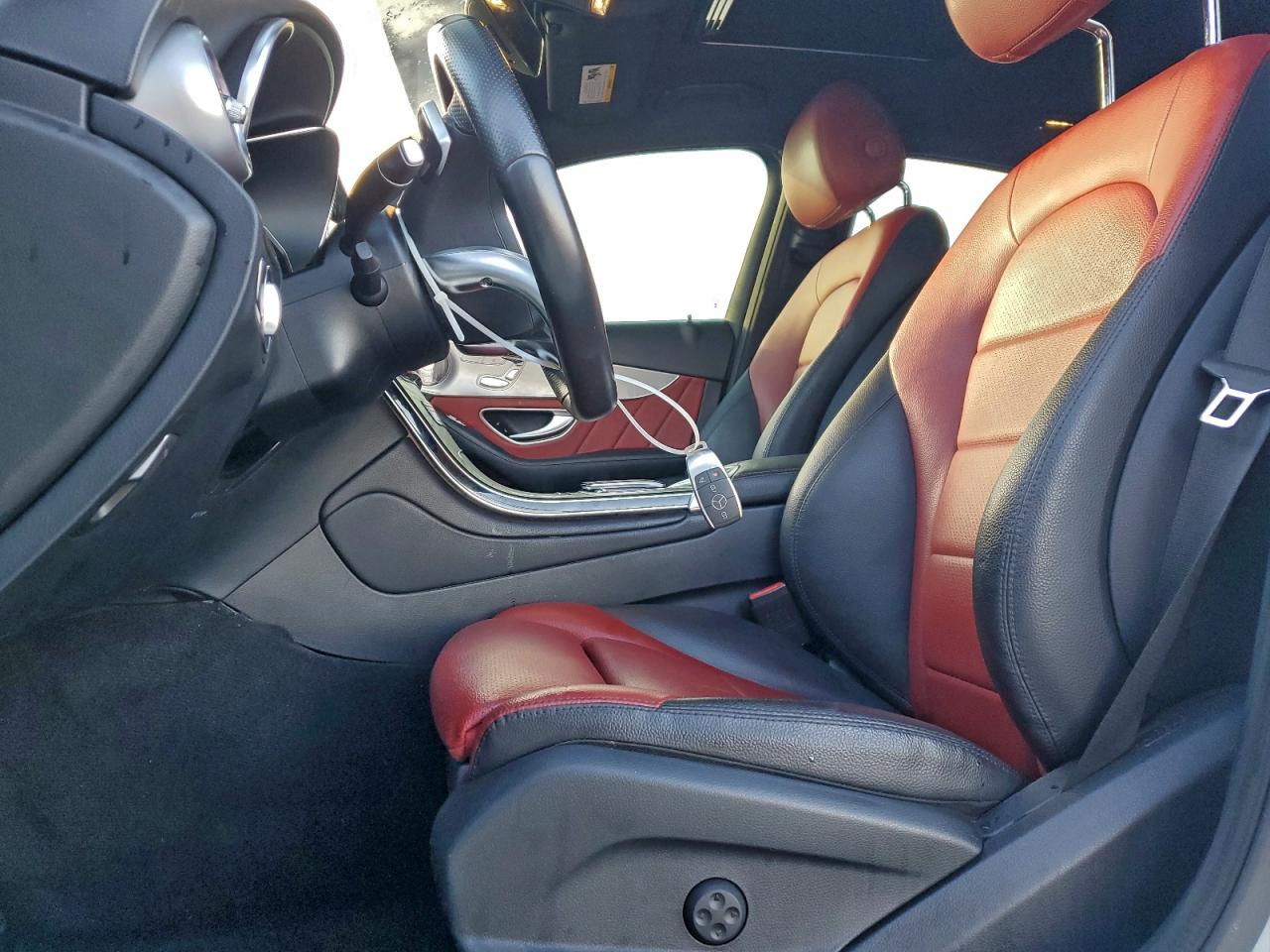 2021 MERCEDES-BENZ GLC COUPE 300 4MATIC photo 7