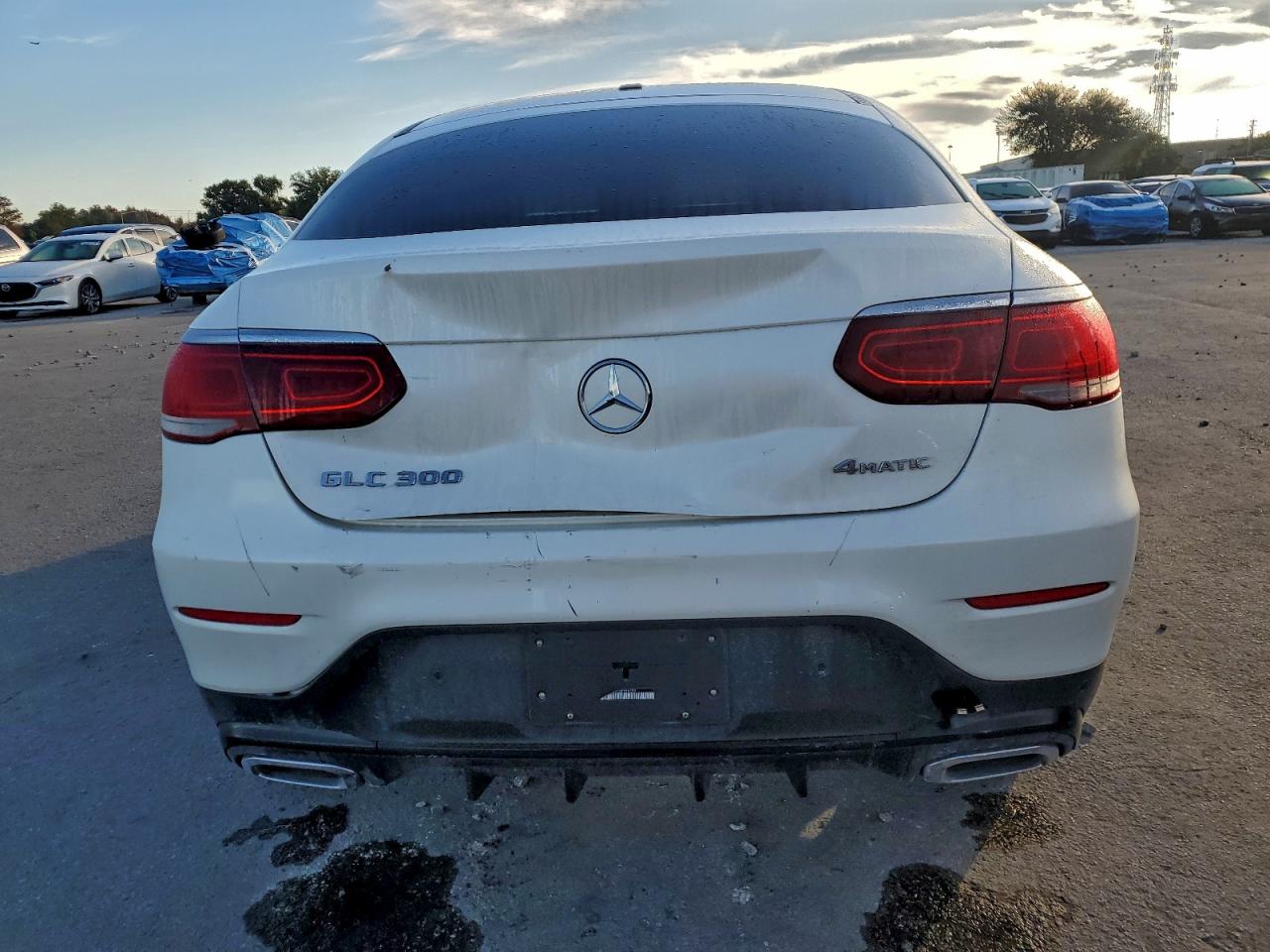 2021 MERCEDES-BENZ GLC COUPE 300 4MATIC photo 6