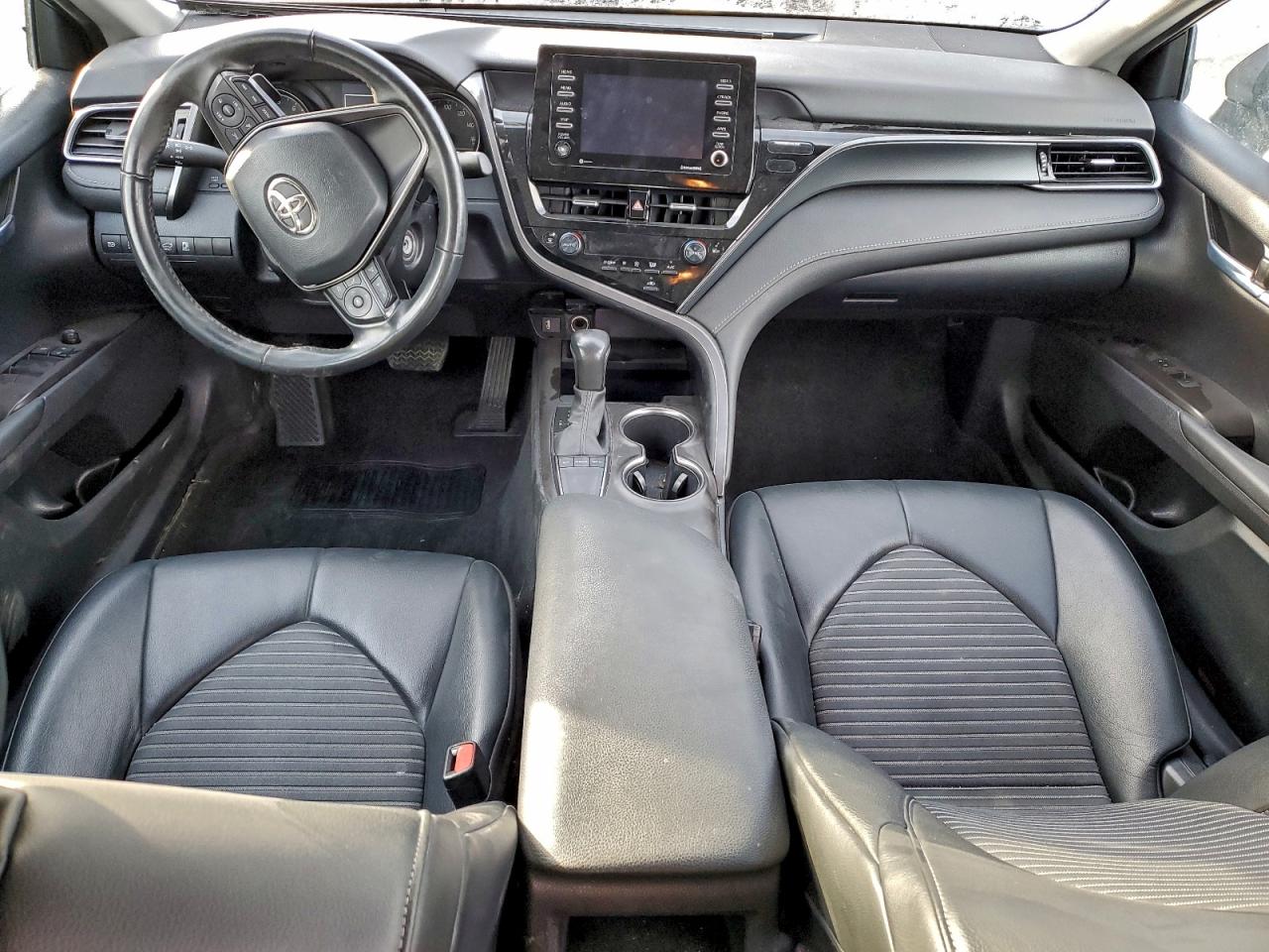 2023 TOYOTA CAMRY SE NIGHT SHADE photo 8