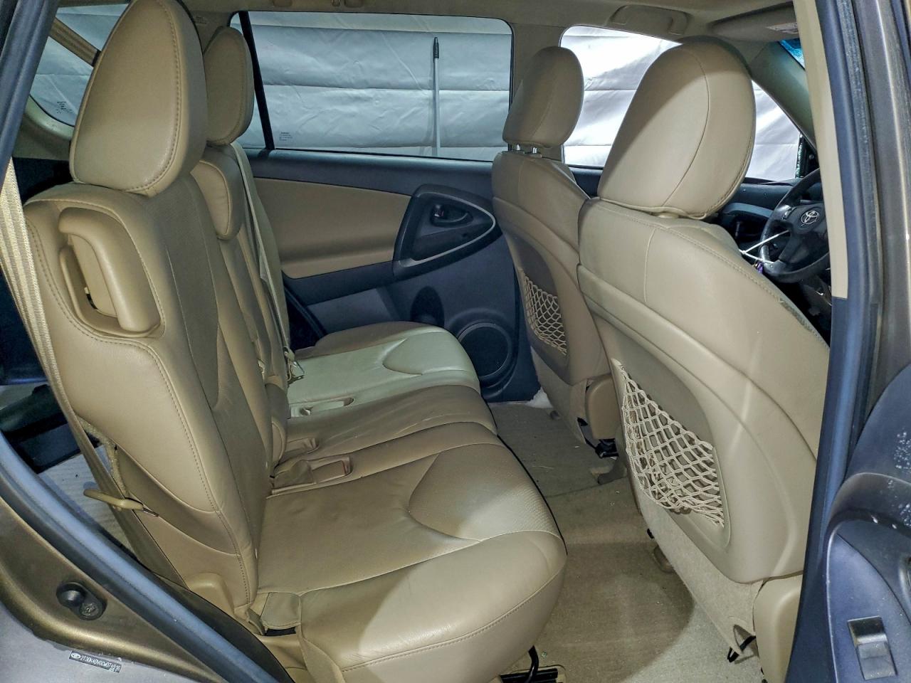 2012 TOYOTA RAV4 LIMITED photo 11