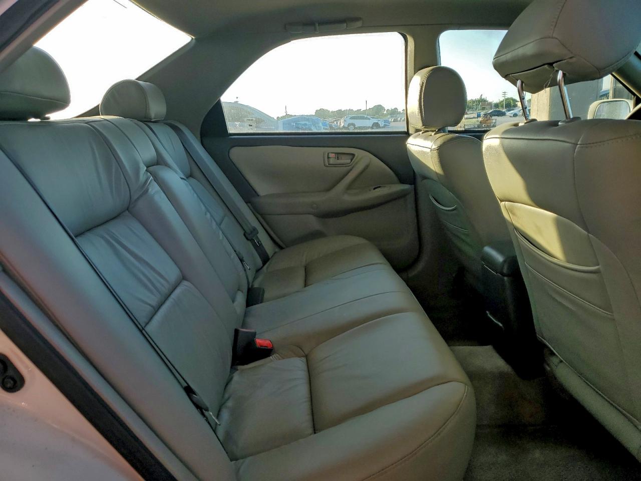 1999 TOYOTA CAMRY CE photo 10