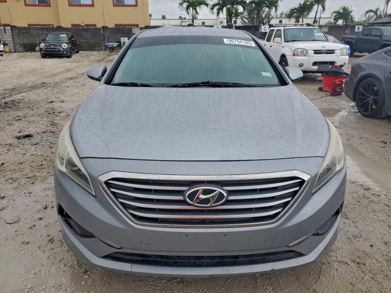 2015 HYUNDAI SONATA SE photo 5