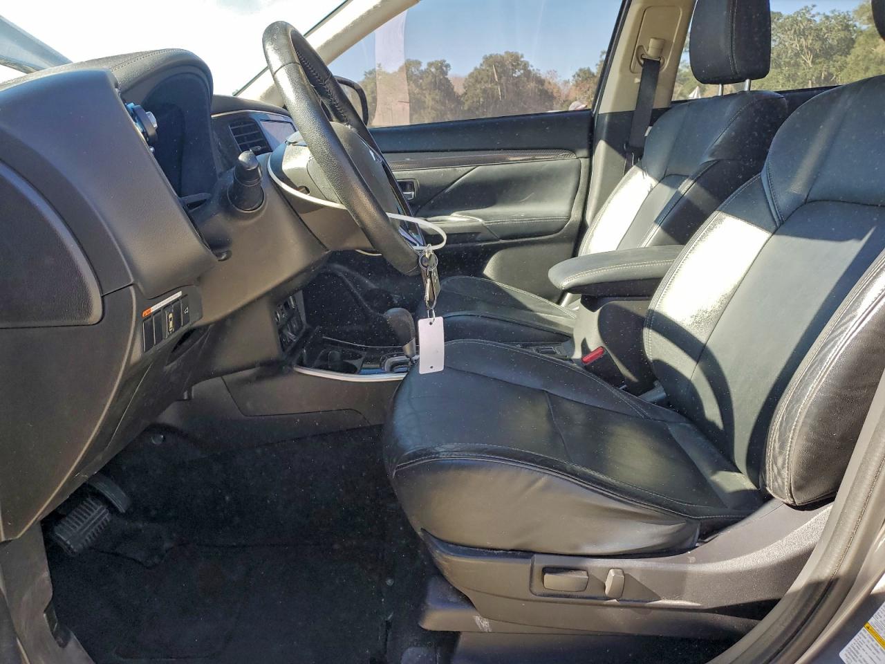 2019 MITSUBISHI OUTLANDER SE photo 7