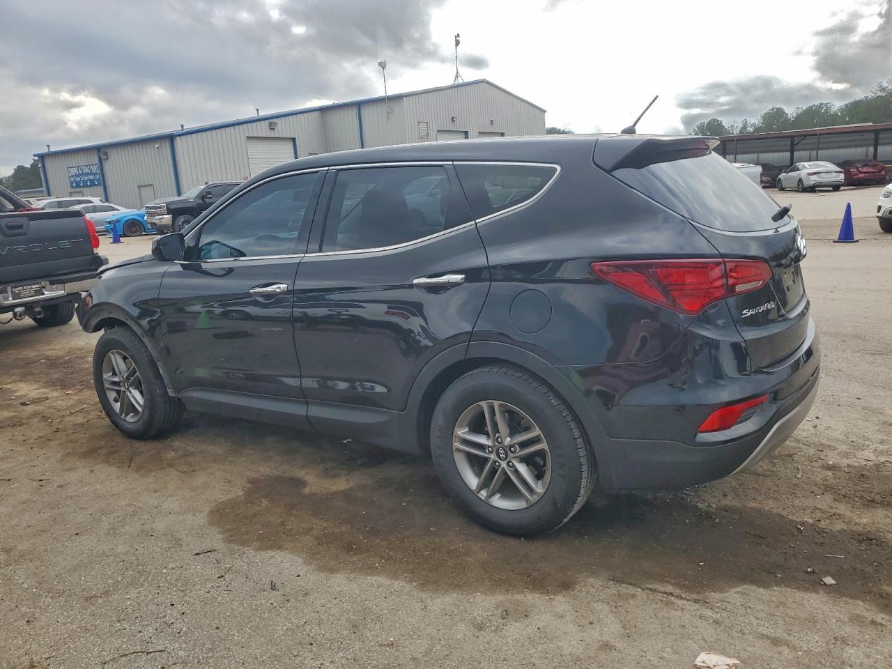 2018 HYUNDAI SANTA FE SPORT photo 2