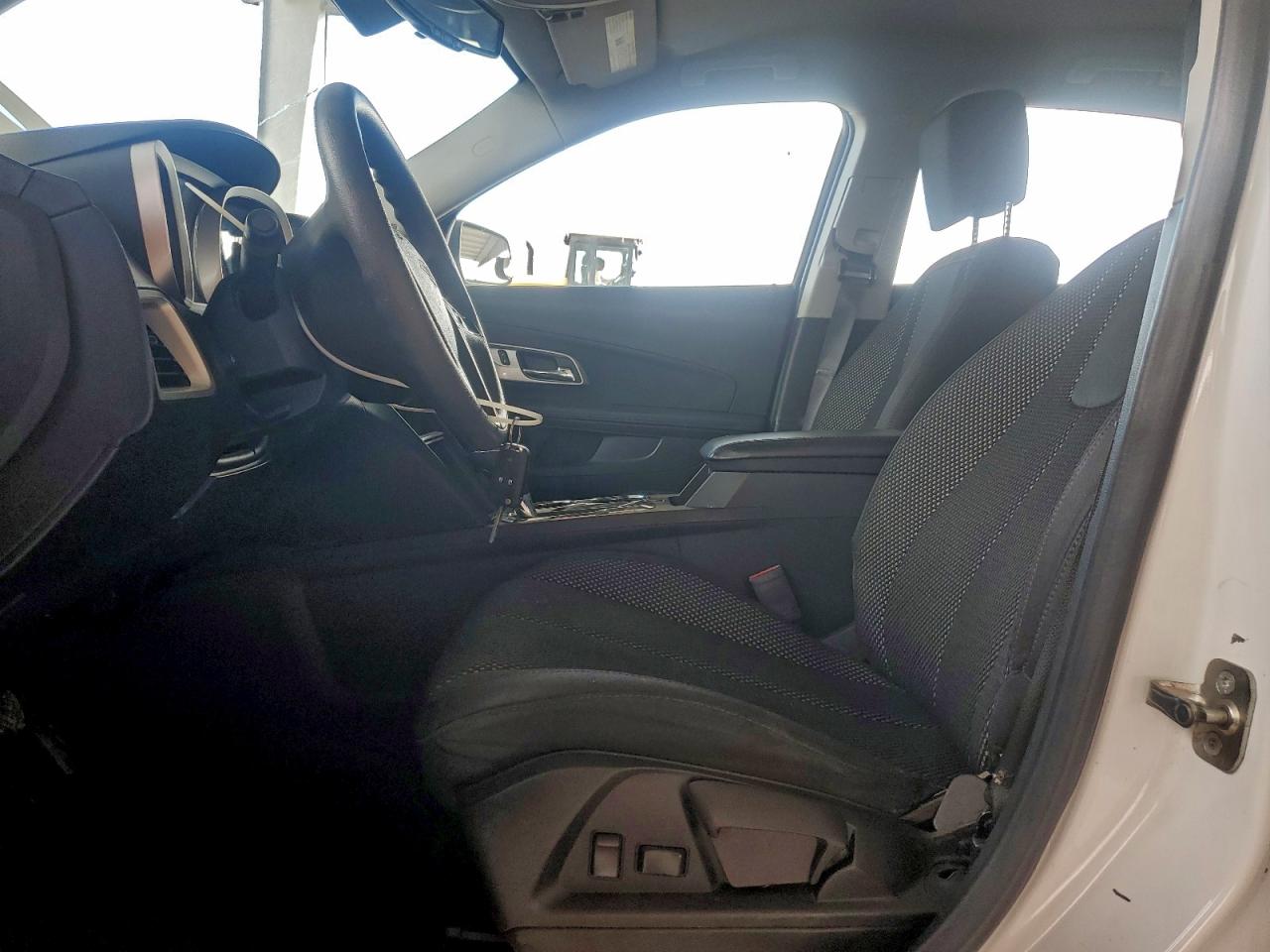 2016 CHEVROLET EQUINOX LS photo 7