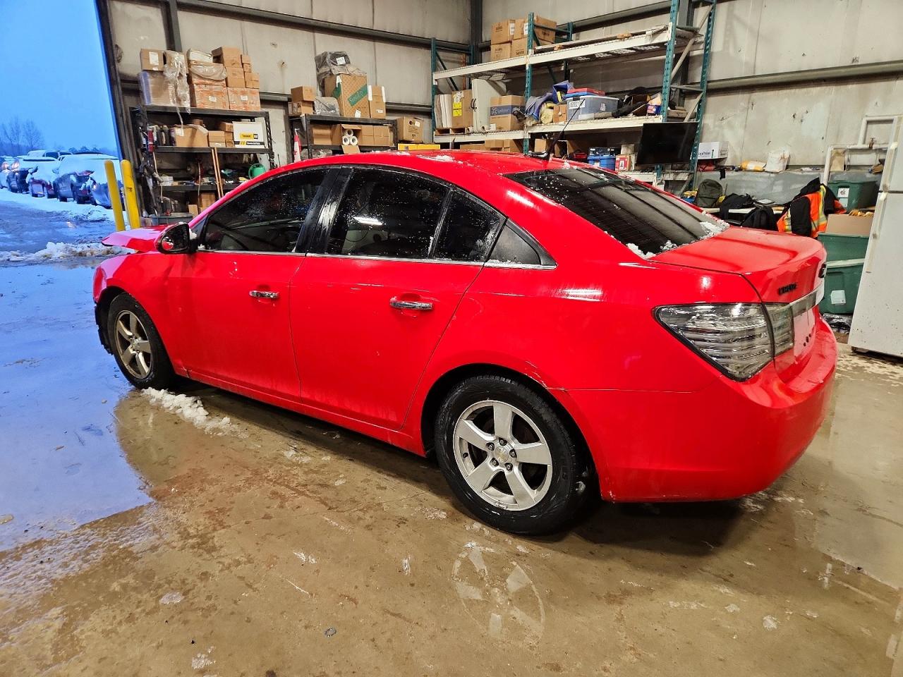 2014 CHEVROLET CRUZE LT photo 2