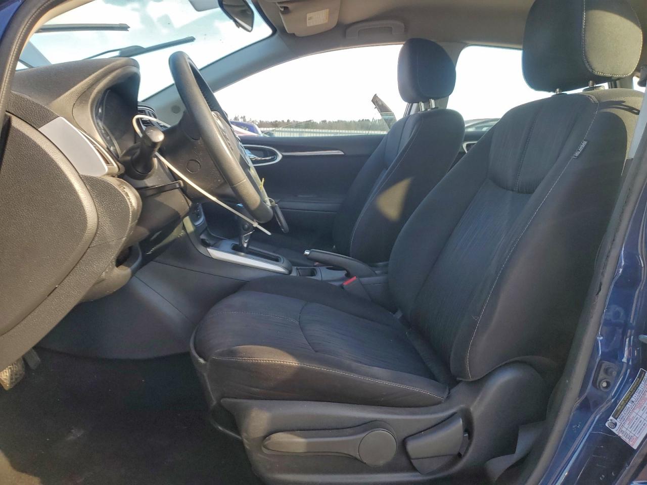 2018 NISSAN SENTRA S photo 7
