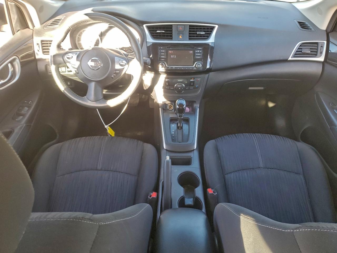 2018 NISSAN SENTRA S photo 8