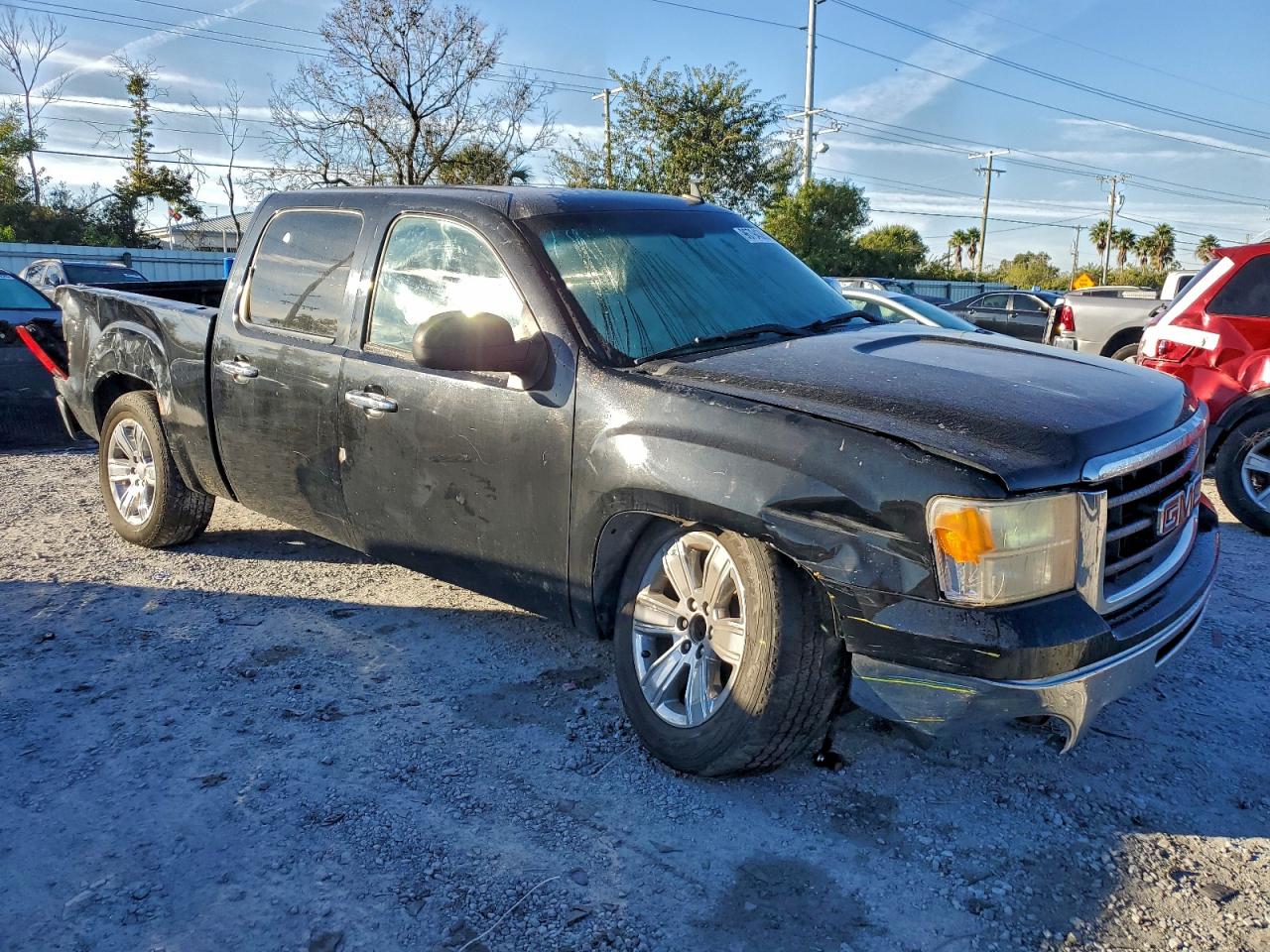 2010 GMC SIERRA C1500 SLE photo 4