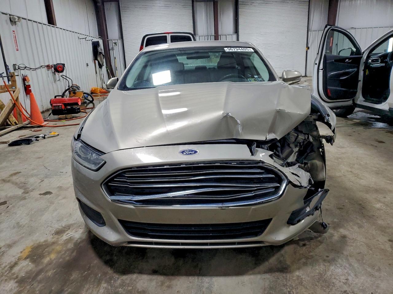 2016 FORD FUSION SE photo 5