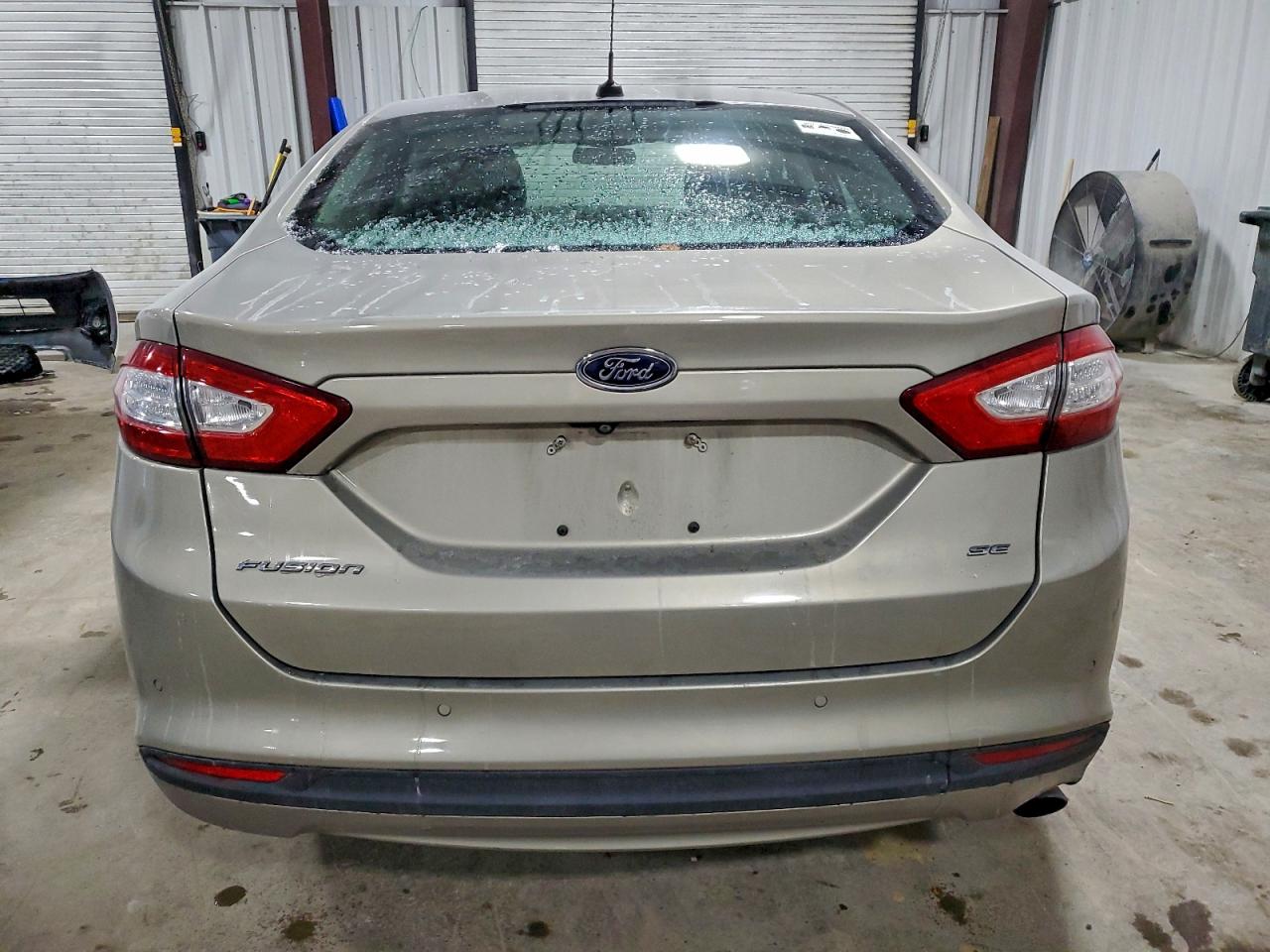 2016 FORD FUSION SE photo 6