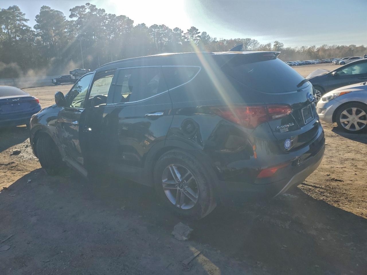 2017 HYUNDAI SANTA FE SPORT photo 2