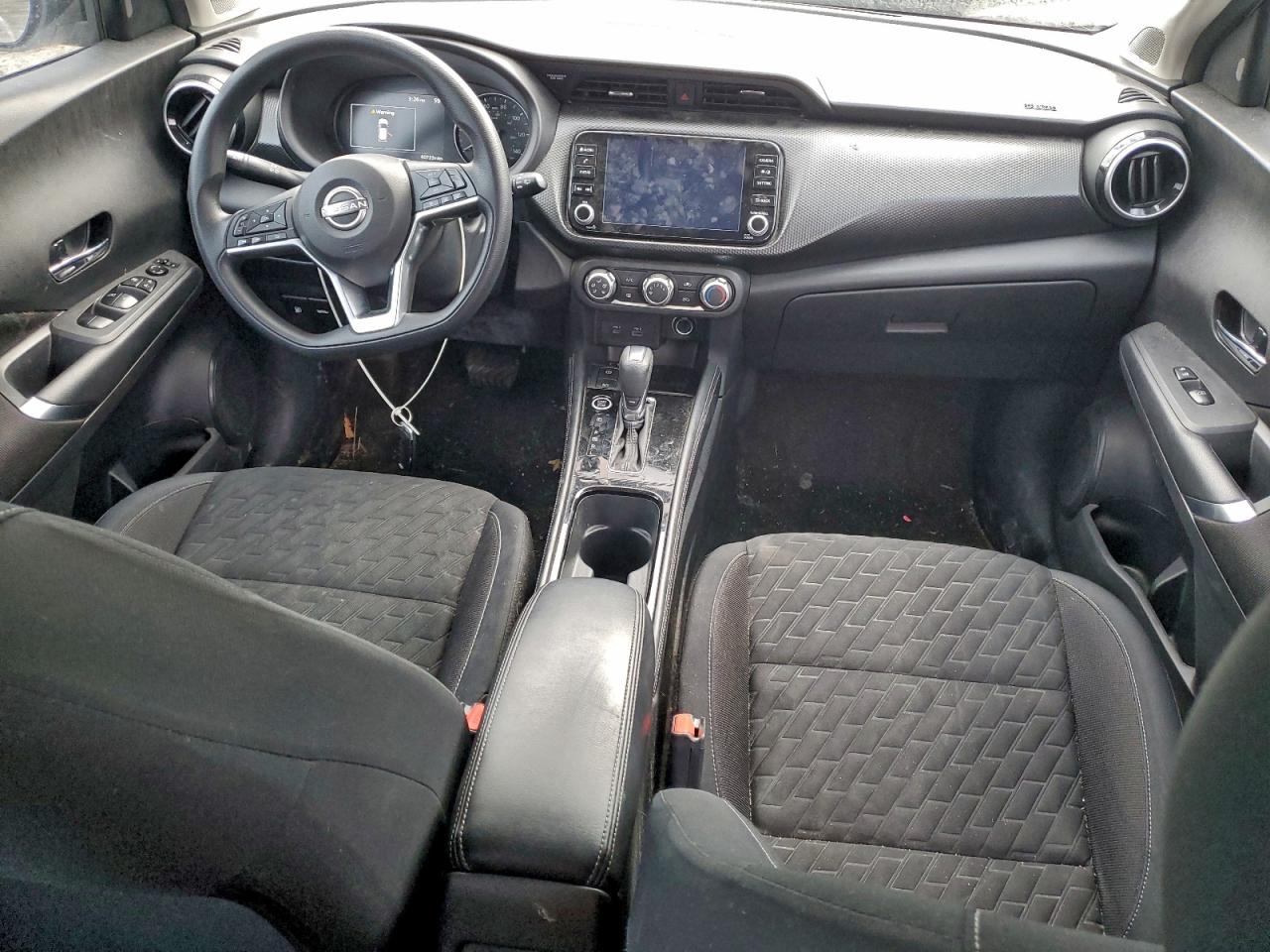 2023 NISSAN KICKS SV photo 8