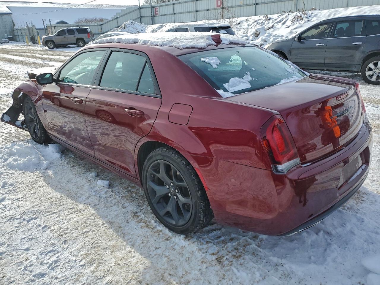 2023 CHRYSLER 300 TOURING L photo 2