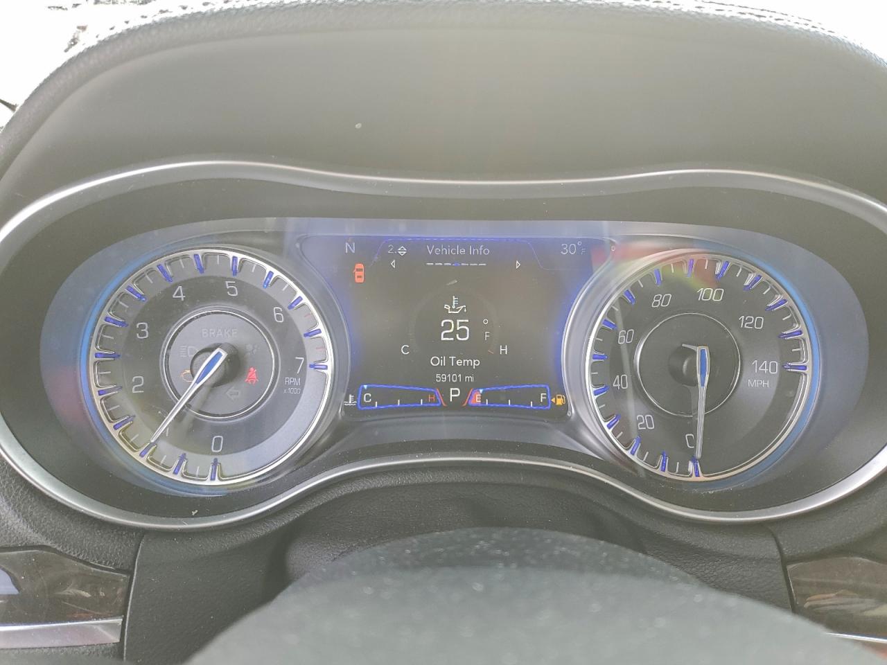 2023 CHRYSLER 300 TOURING L photo 9