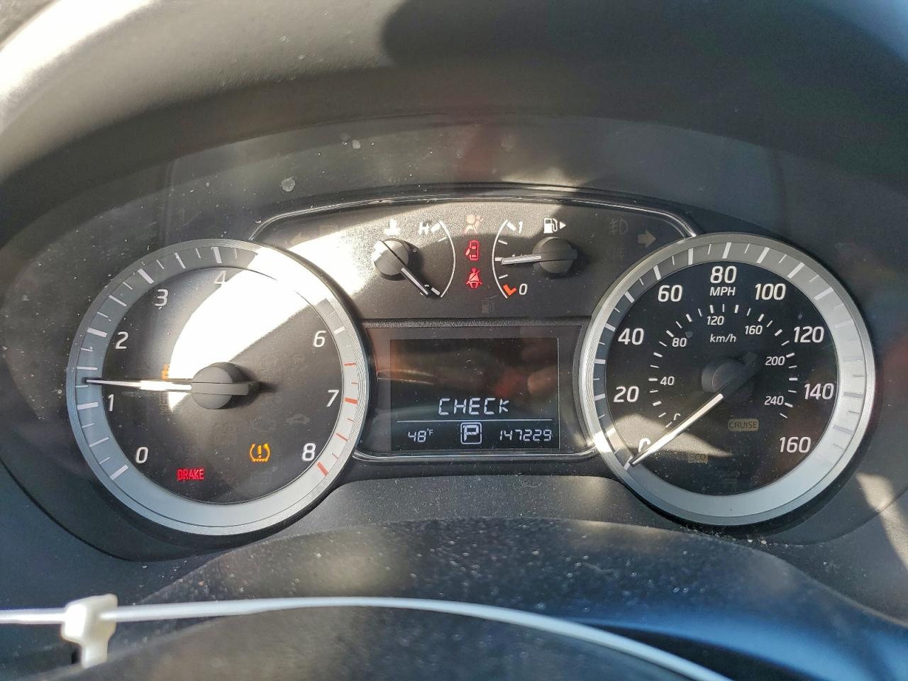 2015 NISSAN SENTRA S photo 9