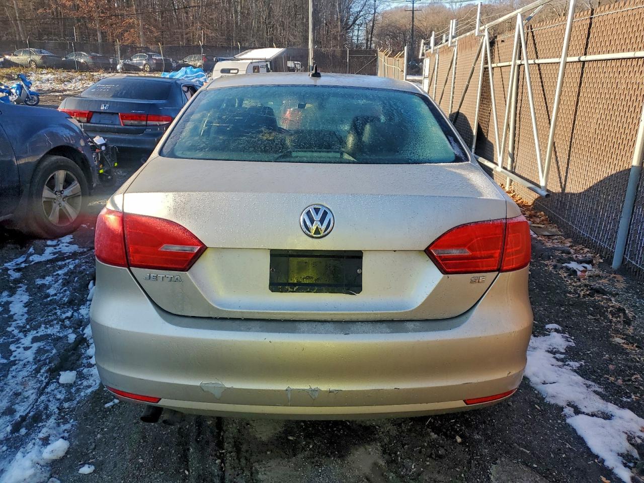 2014 VOLKSWAGEN JETTA SE photo 6
