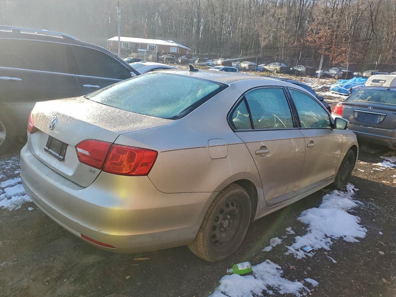 2014 VOLKSWAGEN JETTA SE photo 3