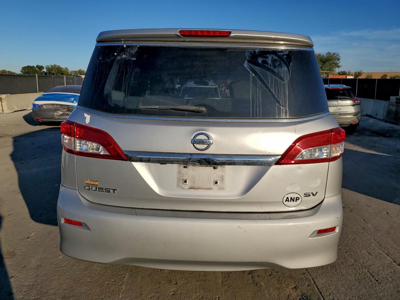2013 NISSAN QUEST S photo 6