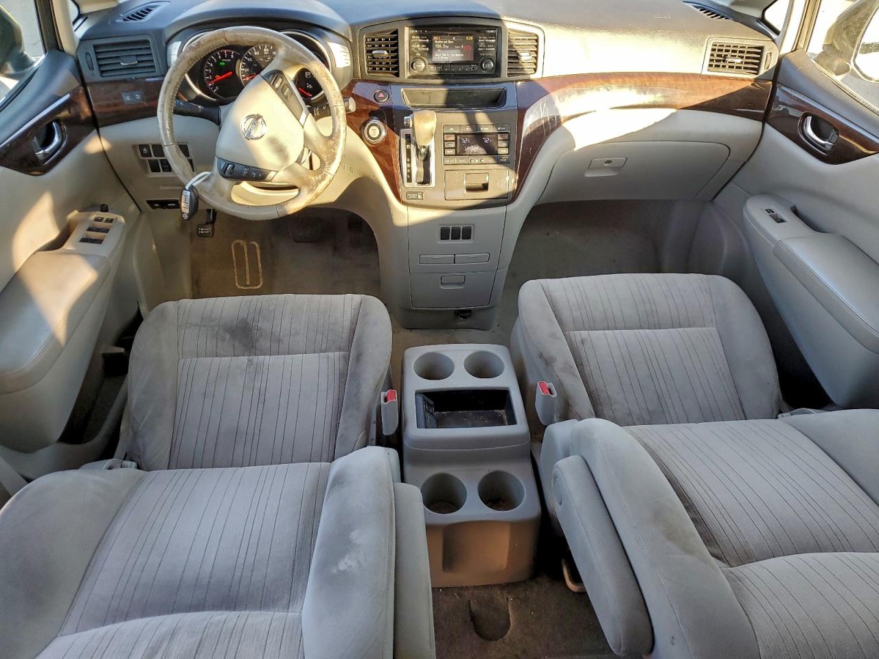 2013 NISSAN QUEST S photo 8