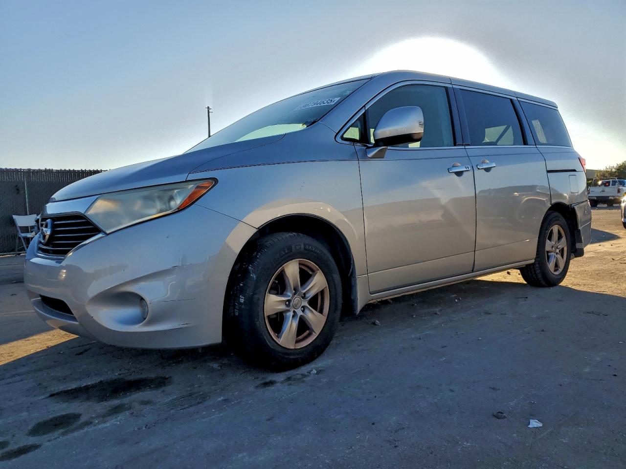 2013 NISSAN QUEST