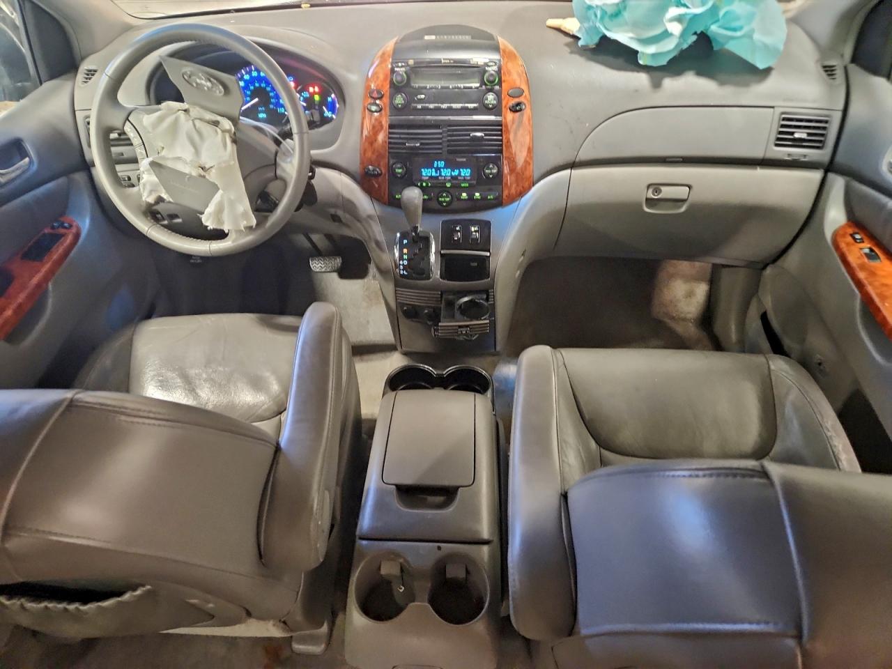 2006 TOYOTA SIENNA XLE 7 PASSENGER photo 15