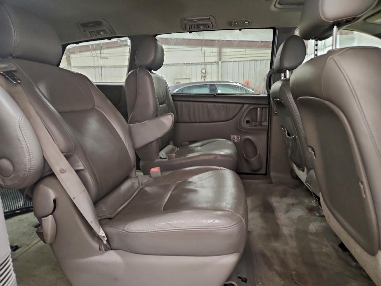 2006 TOYOTA SIENNA XLE 7 PASSENGER photo 21