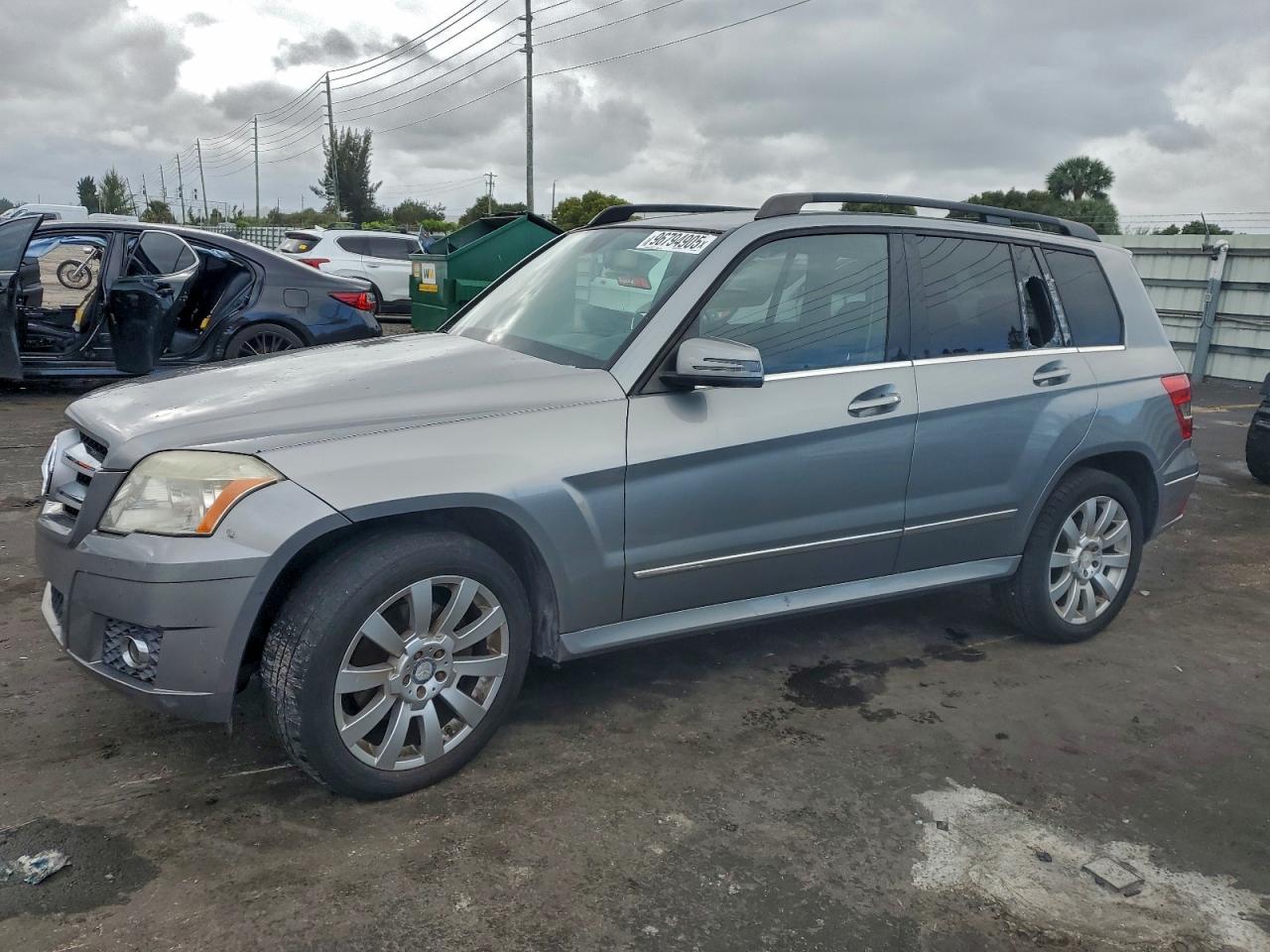 2012 MERCEDES-BENZ GLK