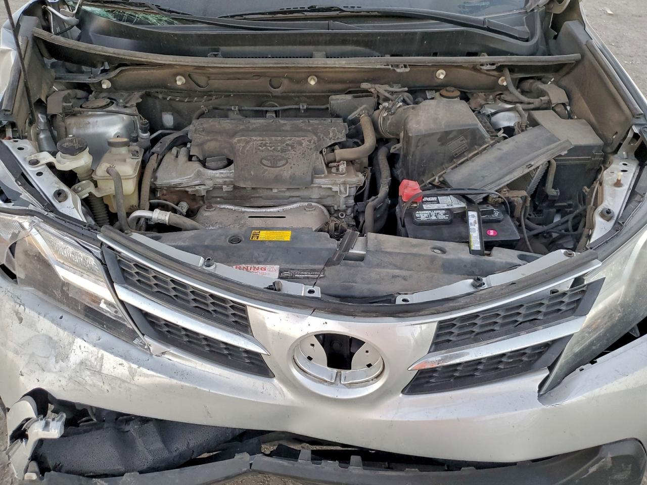 2015 TOYOTA RAV4 LE photo 12