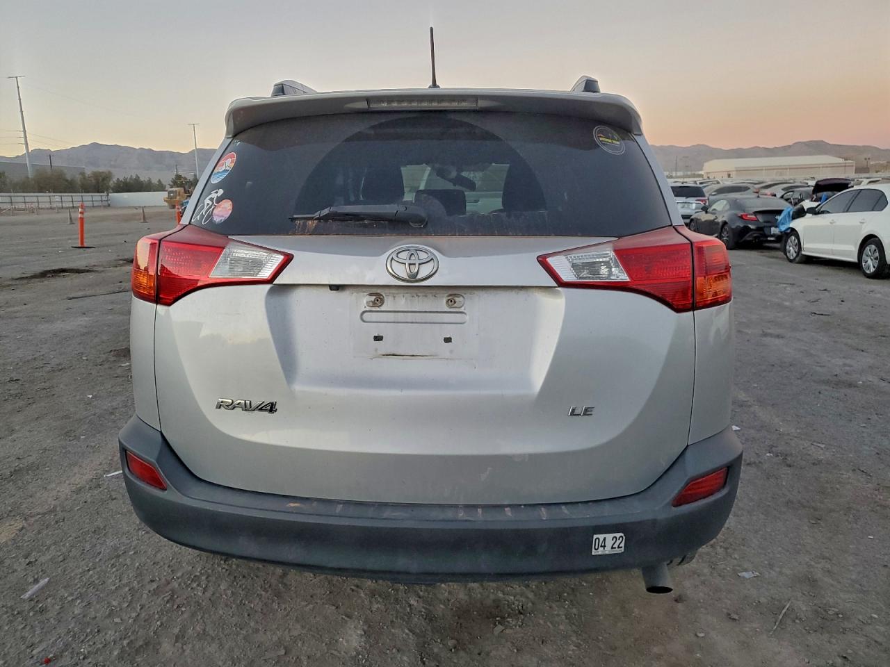 2015 TOYOTA RAV4 LE photo 6
